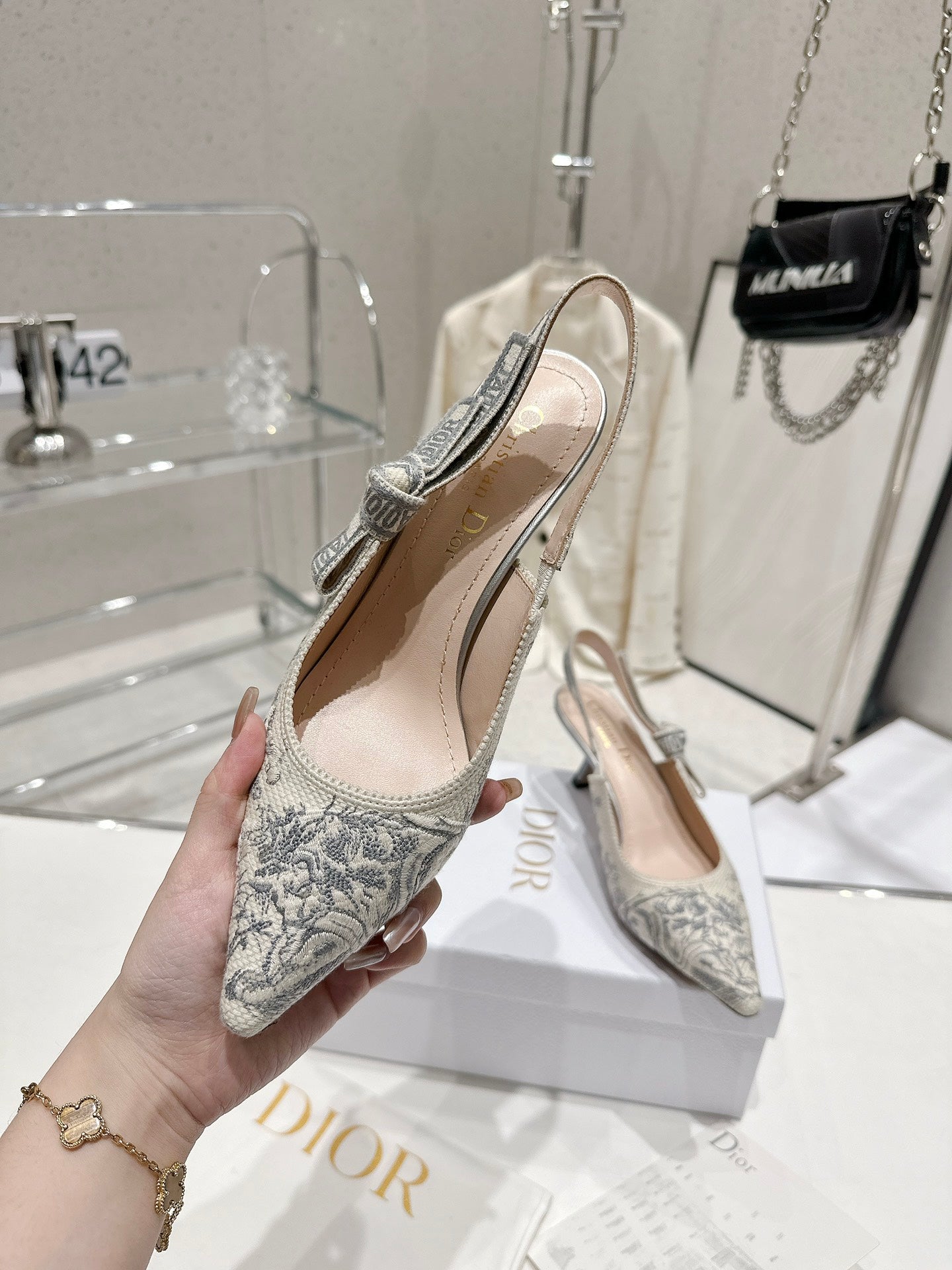 Luxury Shoes - Top QualityR - 438