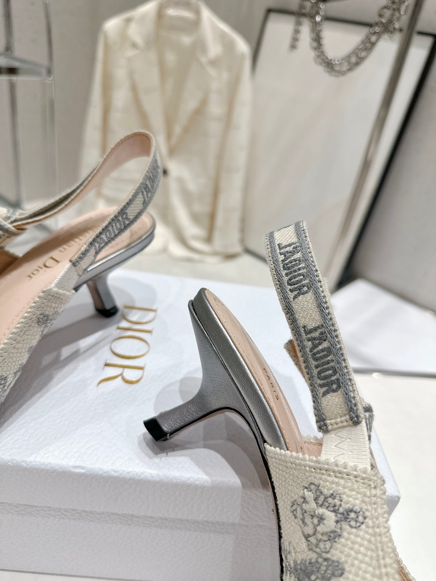 Luxury Shoes - Top QualityR - 438