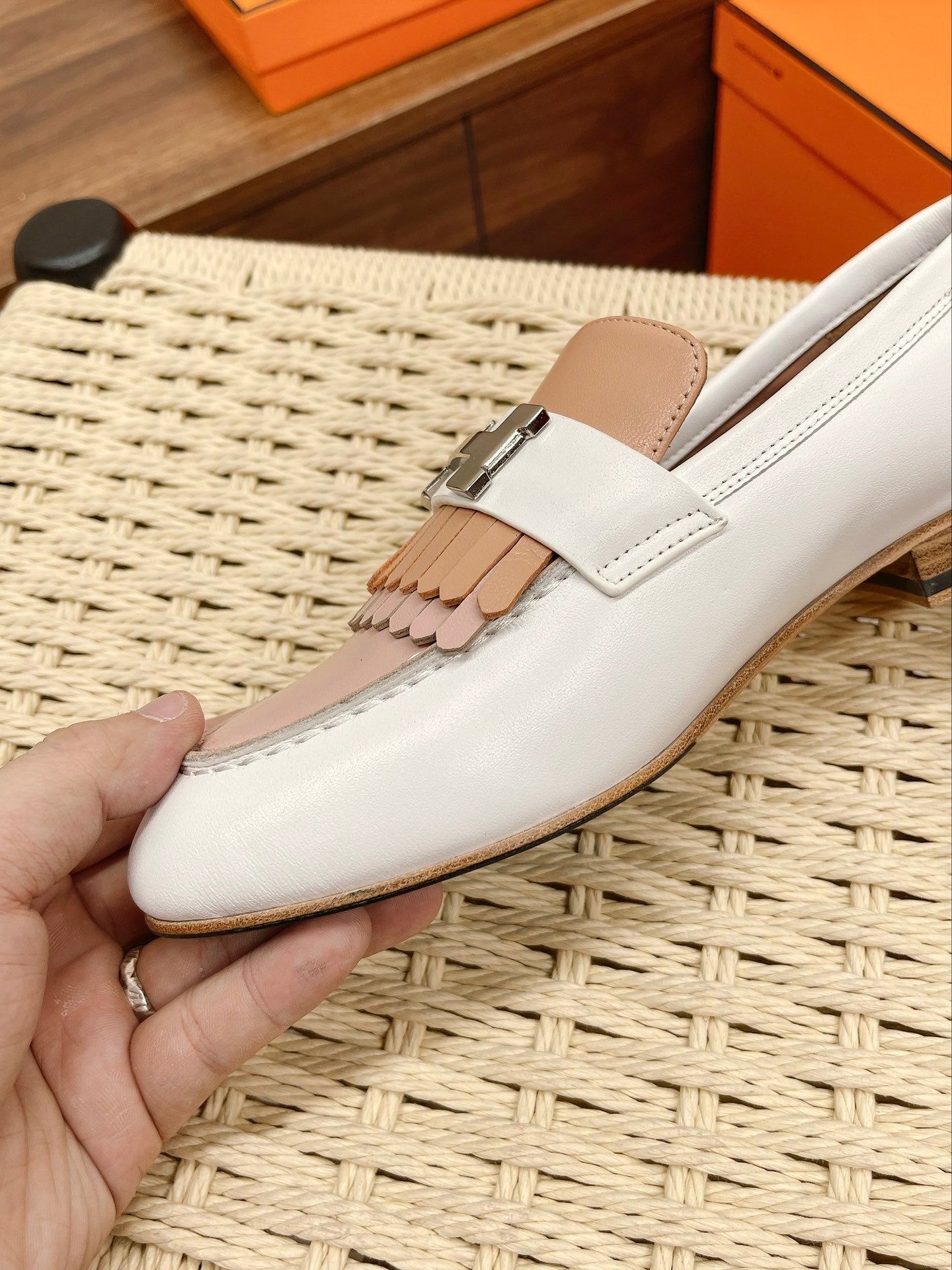 Luxury Shoes - Top QualityS - 140