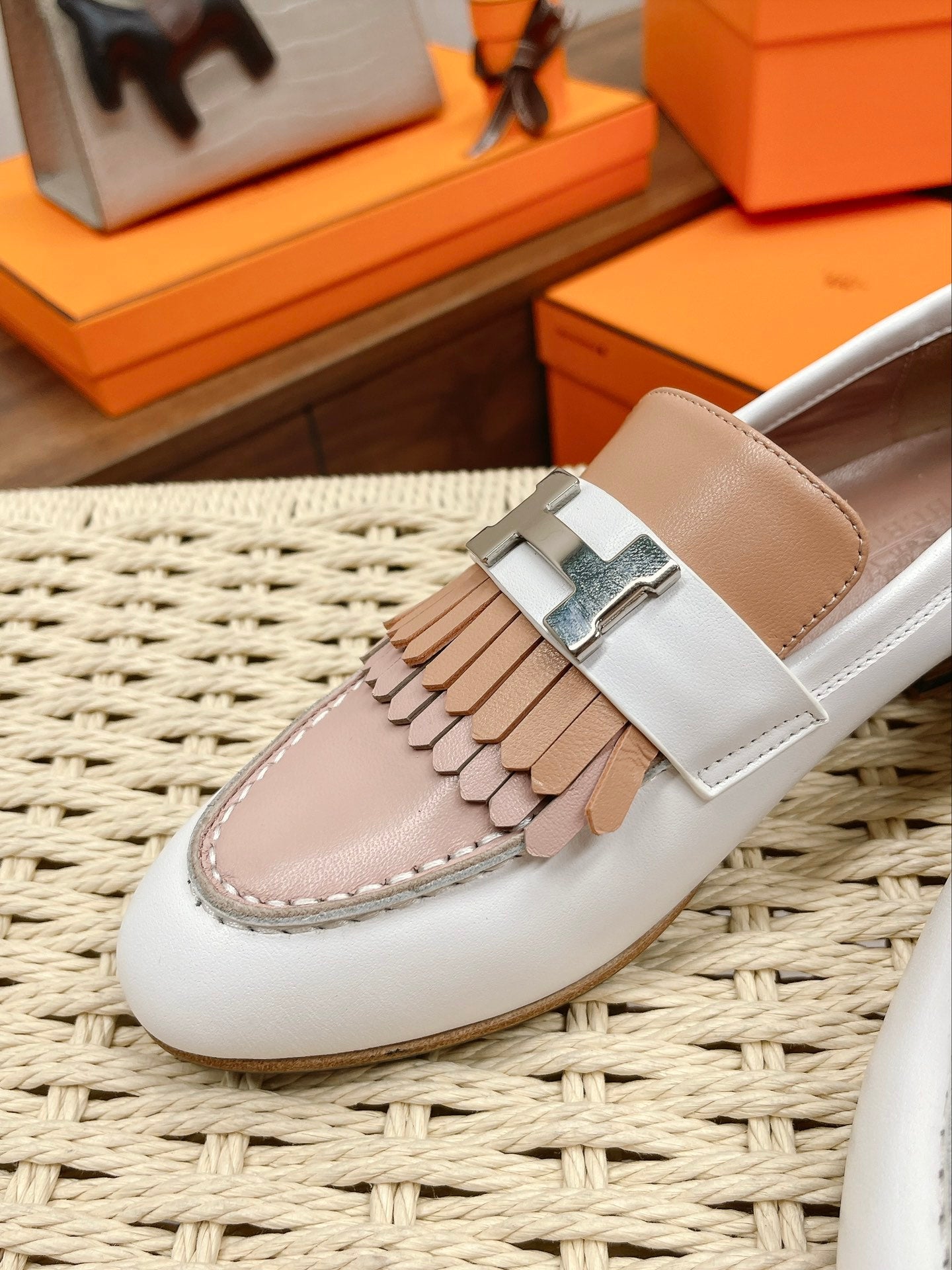 Luxury Shoes - Top QualityS - 140