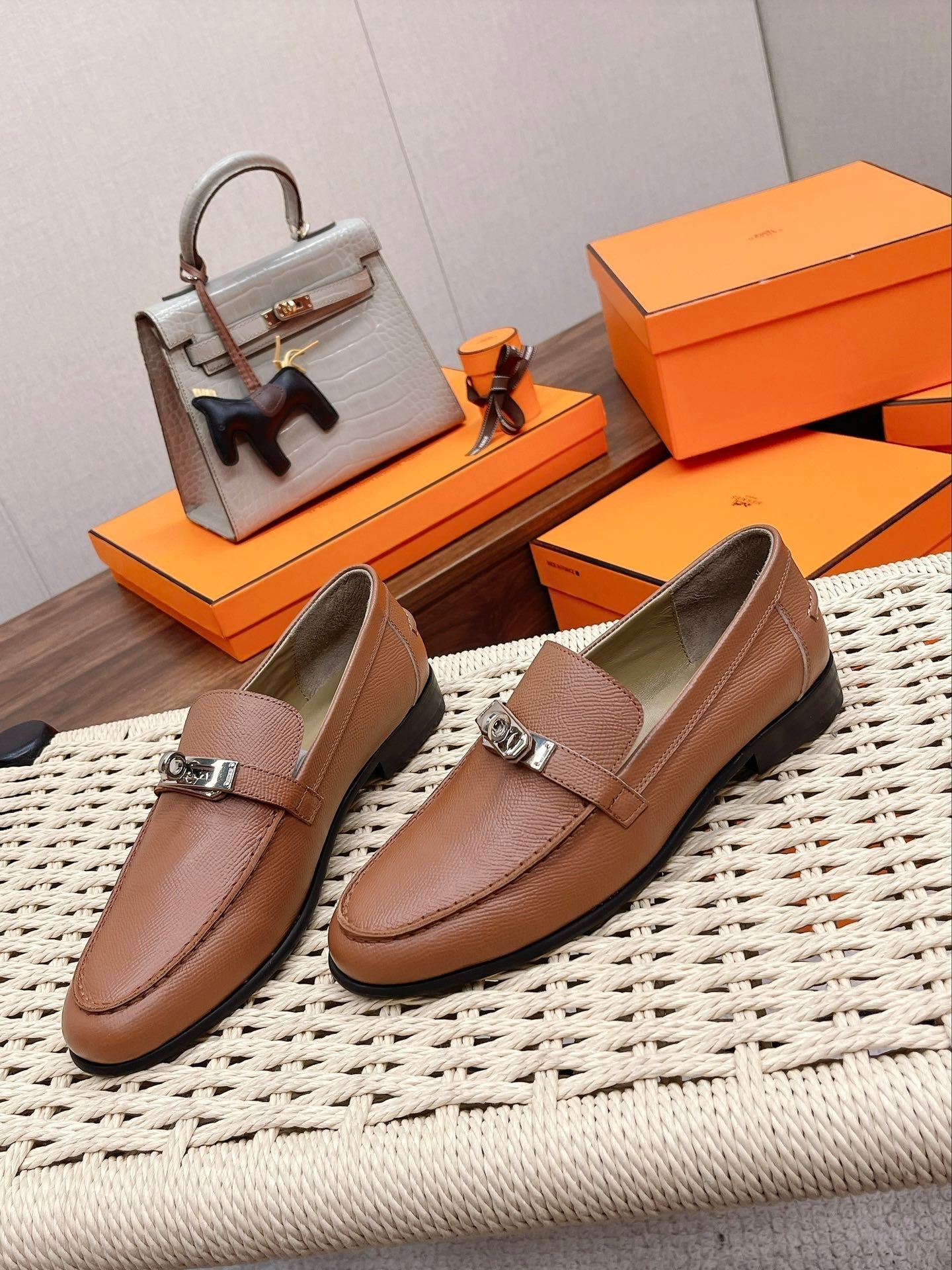 Luxury Shoes - Top QualityS - 132