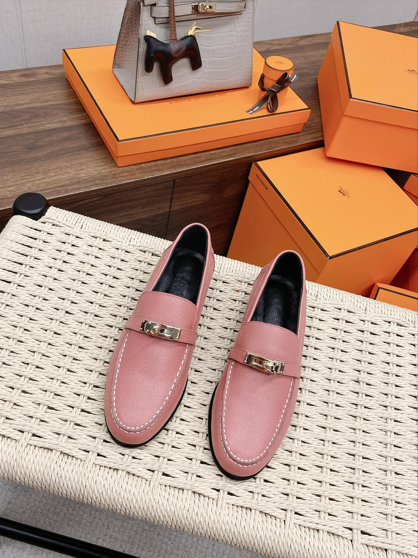 Luxury Shoes - Top QualityS - 130