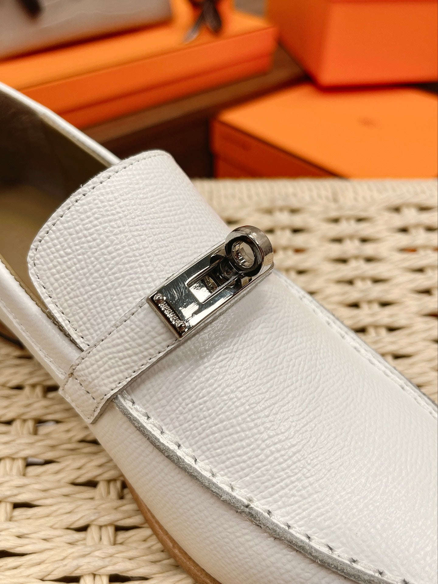 Luxury Shoes - Top QualityS - 129
