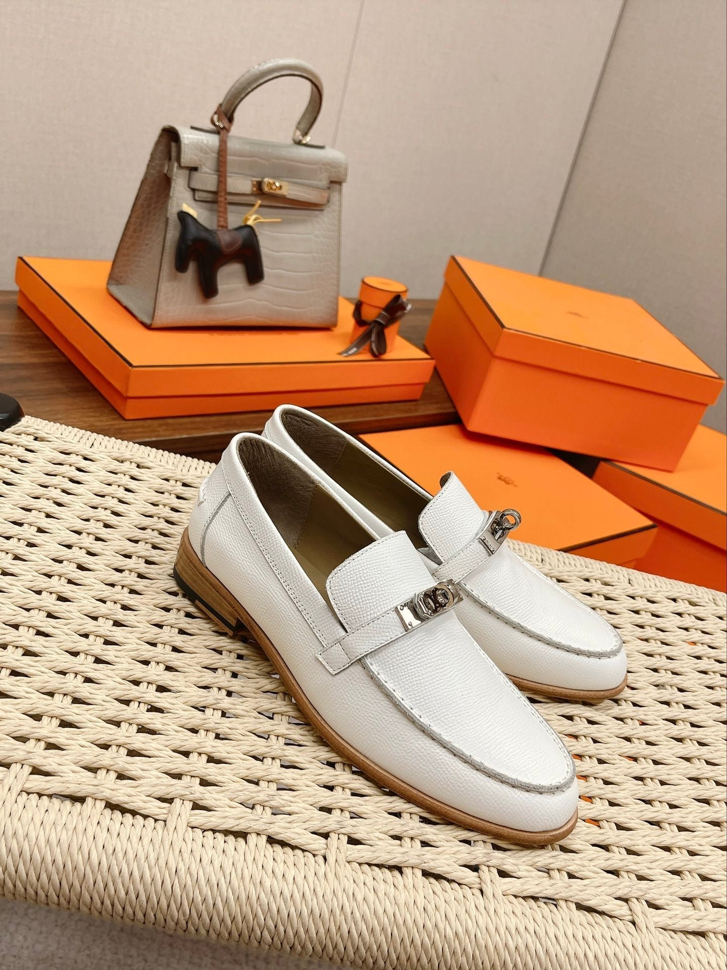 Luxury Shoes - Top QualityS - 129
