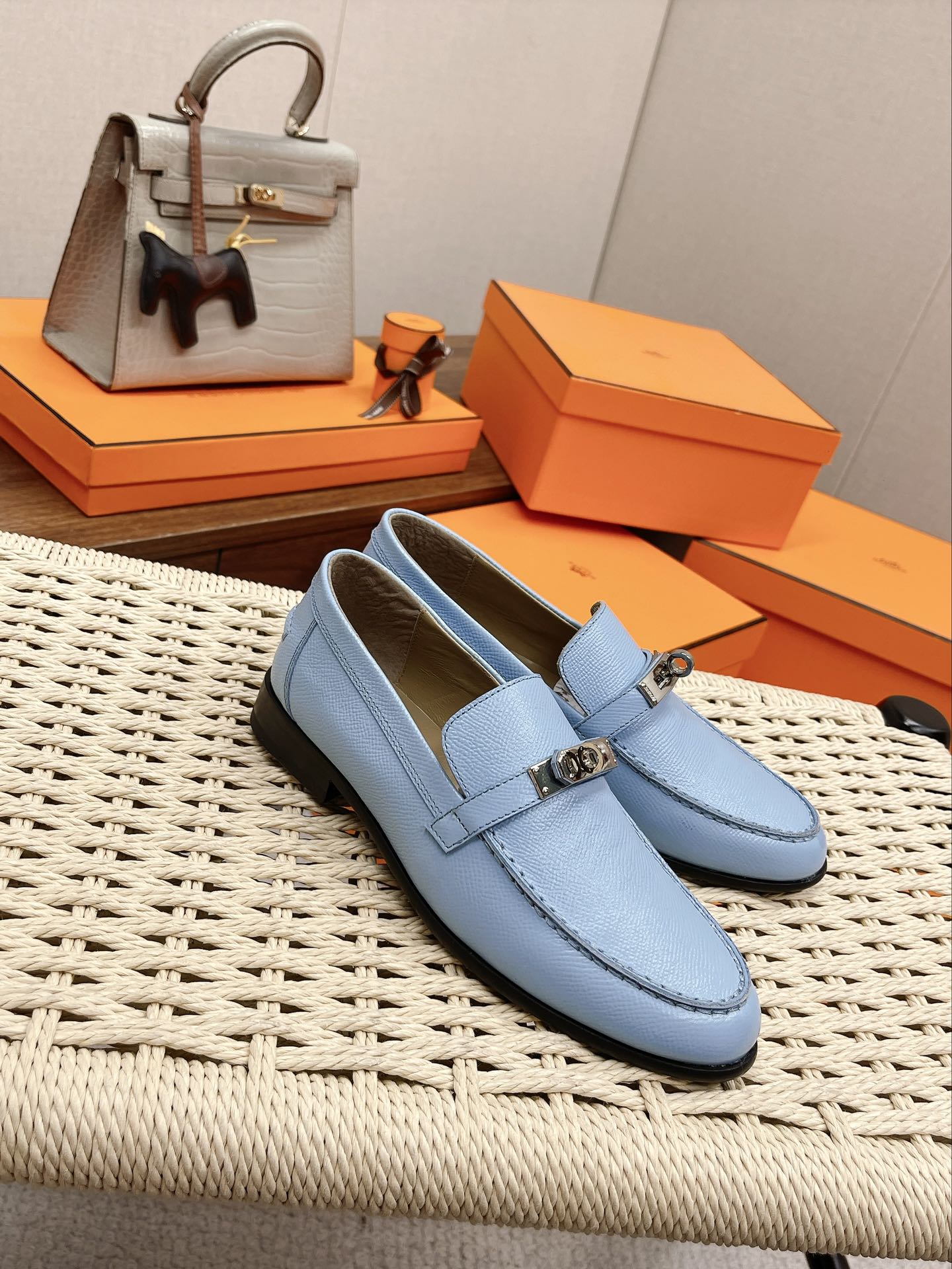 Luxury Shoes - Top QualityS - 128