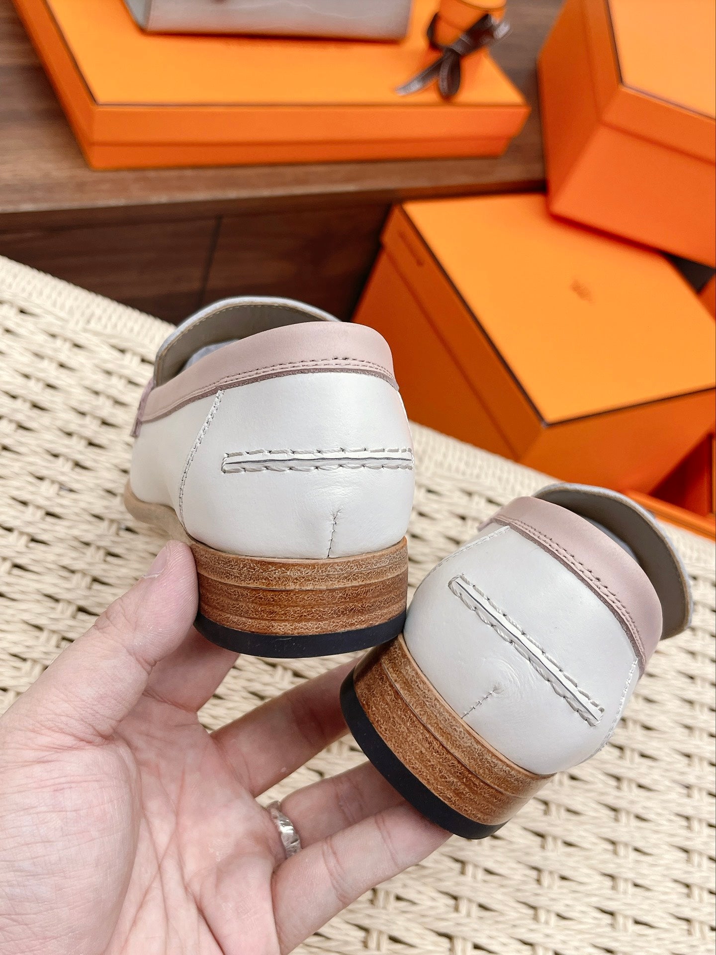 Luxury Shoes - Top QualityS - 135