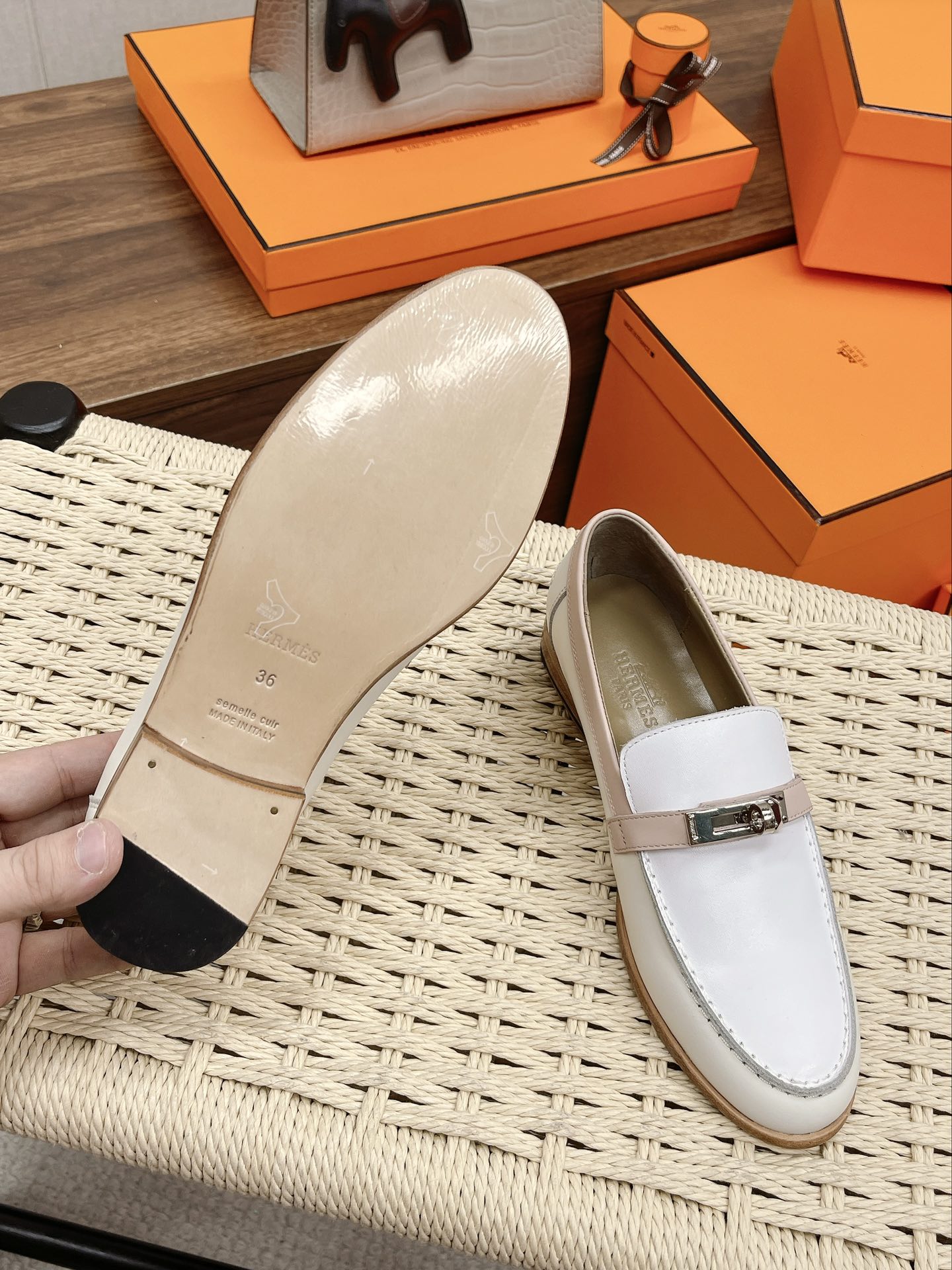 Luxury Shoes - Top QualityS - 135