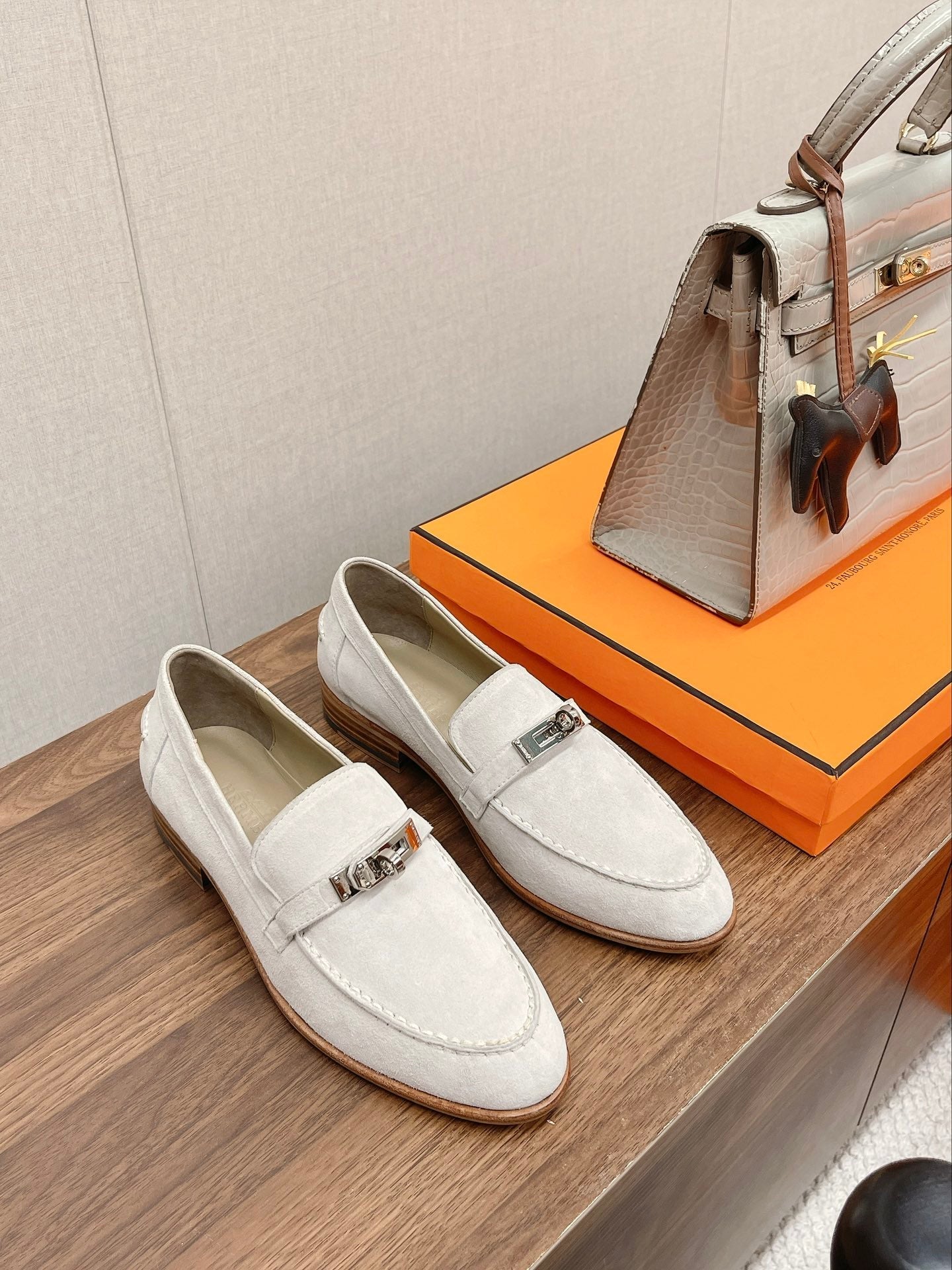 Luxury Shoes - Top QualityS - 133