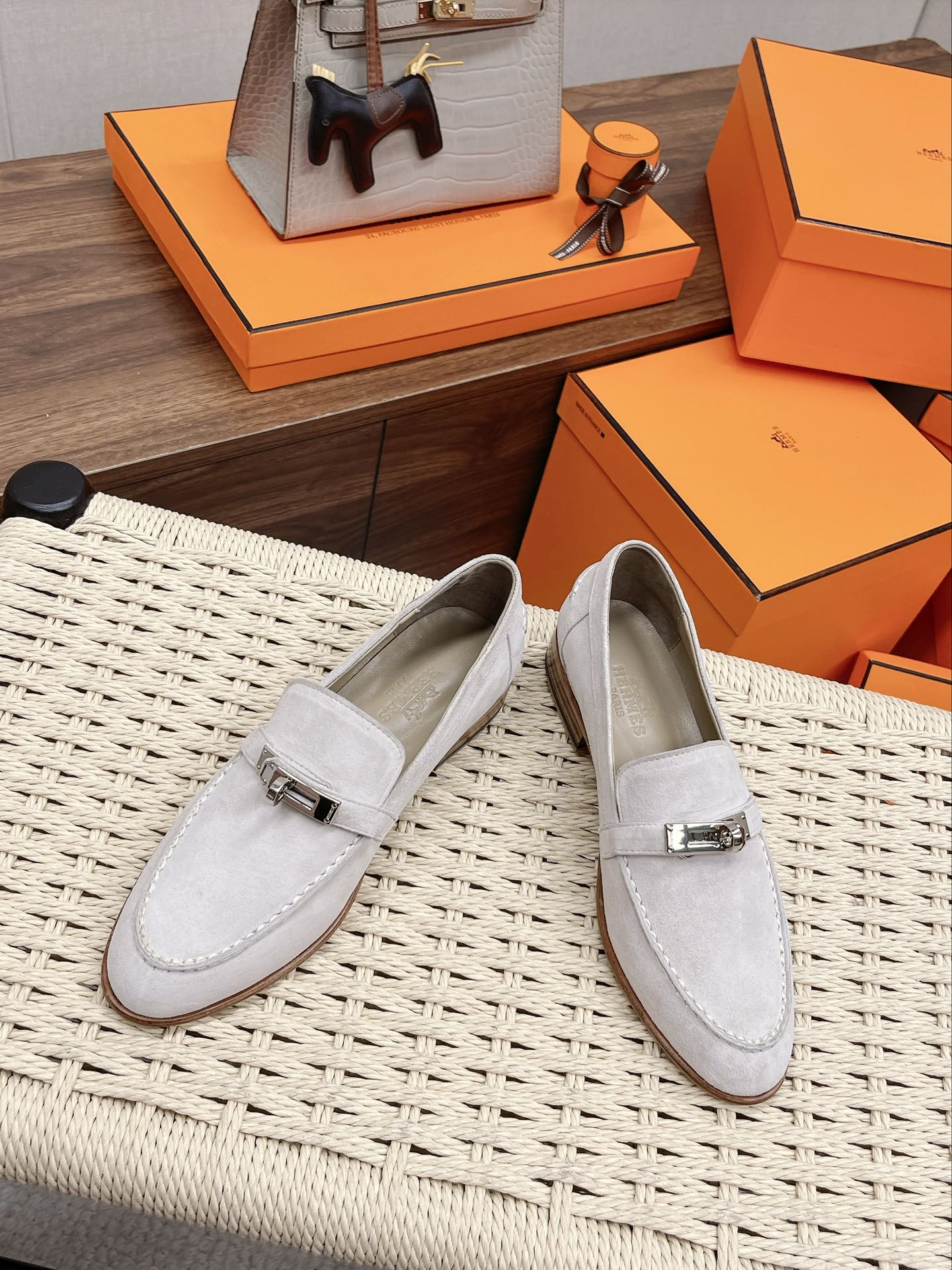 Luxury Shoes - Top QualityS - 133