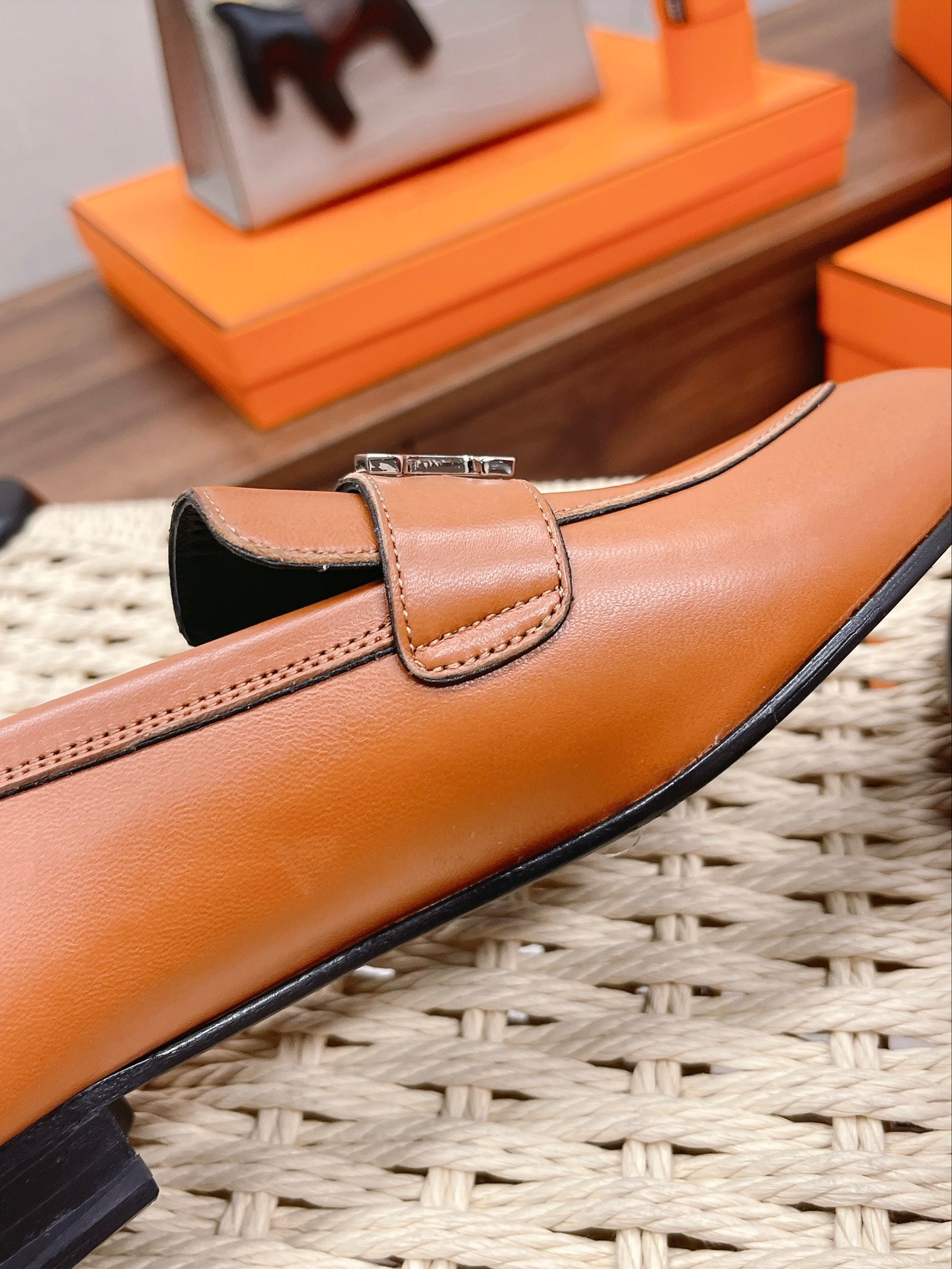 Luxury Shoes - Top QualityS - 124