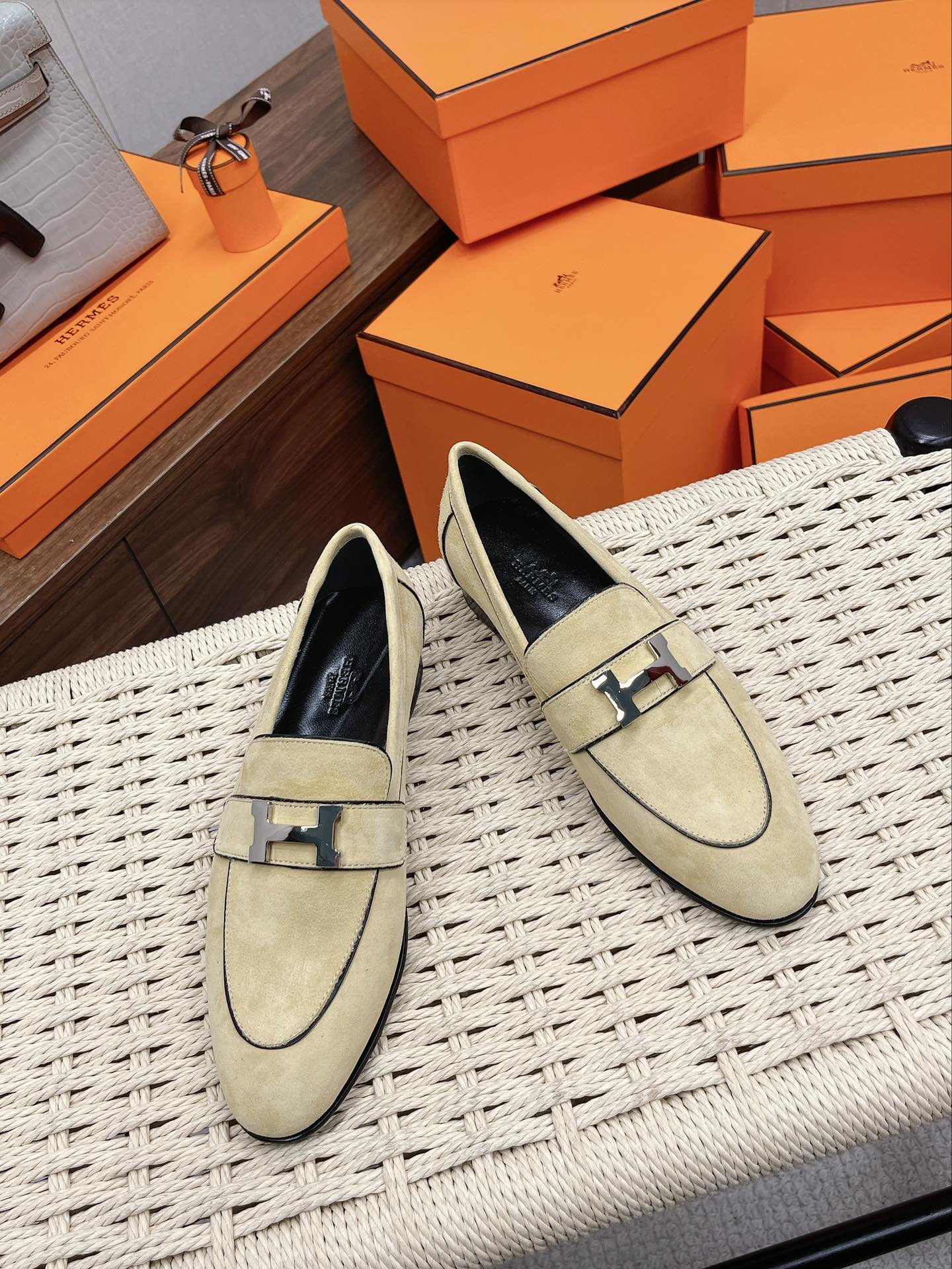 Luxury Shoes - Top QualityS - 120