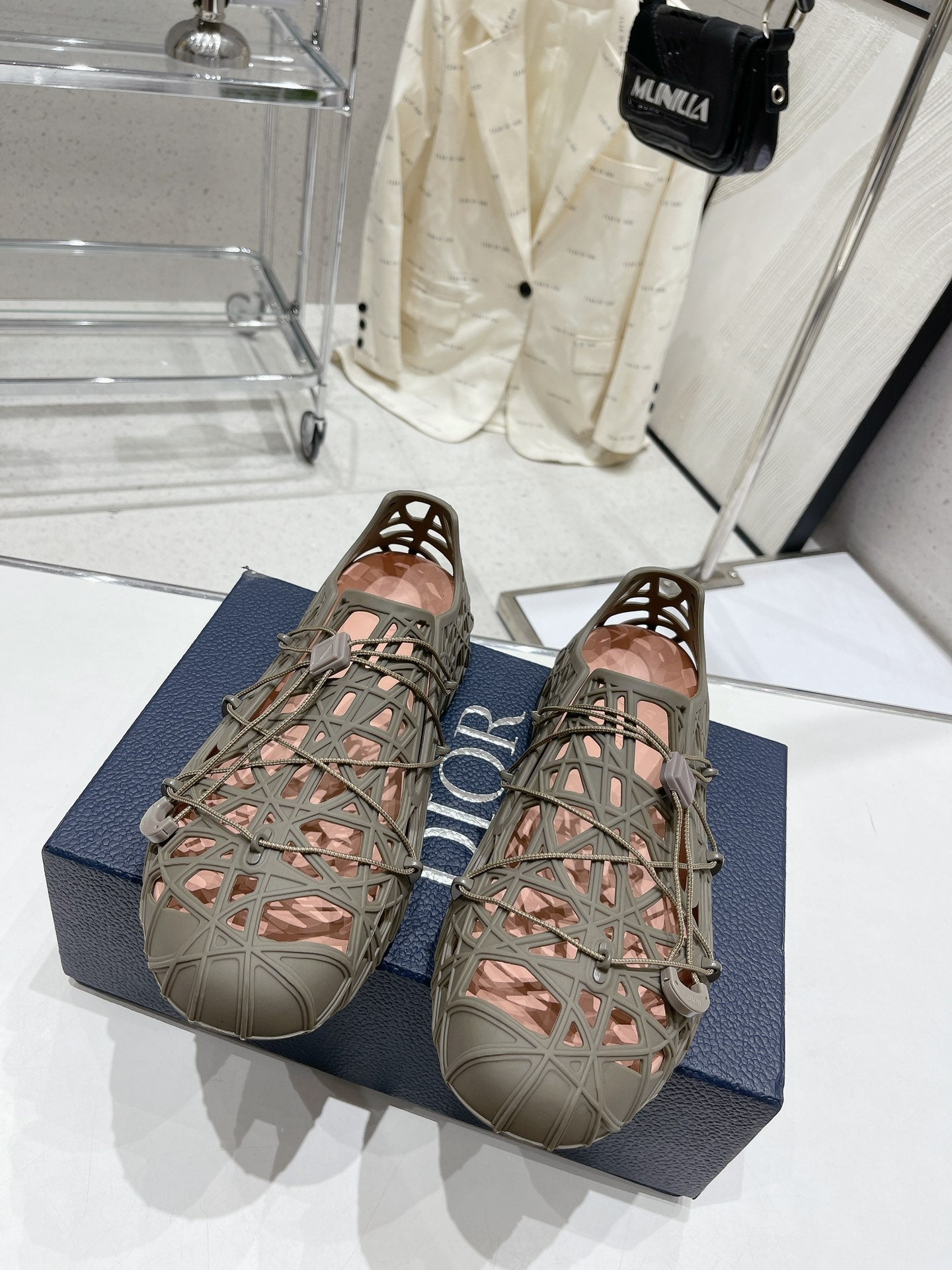 Luxury Shoes - Top QualityR - 141