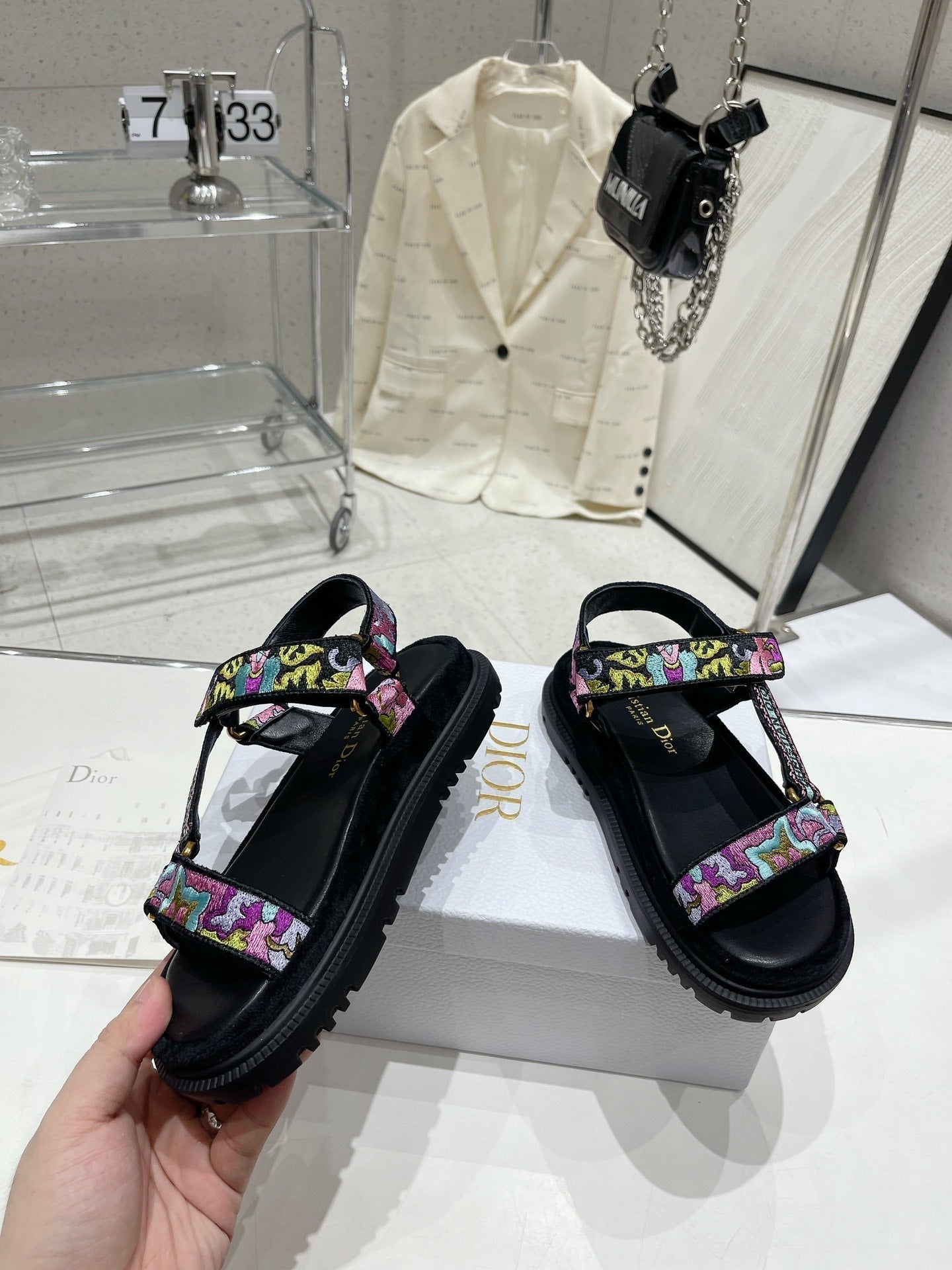 Luxury Shoes - Top QualityR - 144