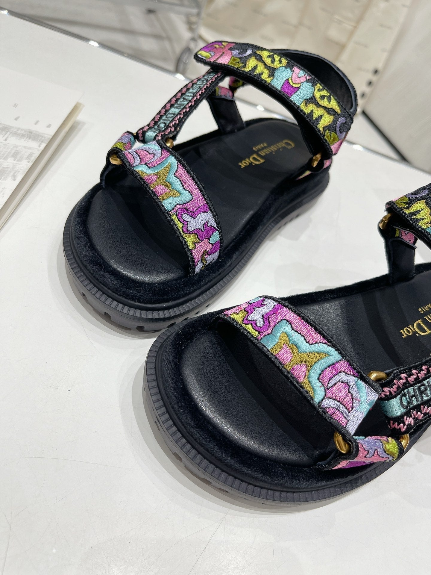 Luxury Shoes - Top QualityR - 144