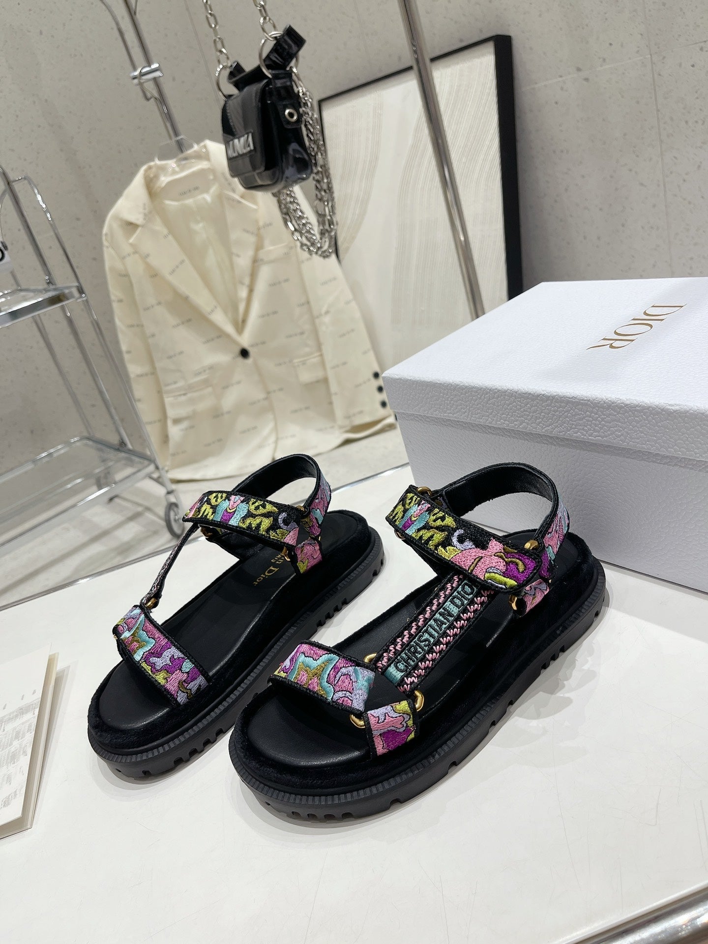 Luxury Shoes - Top QualityR - 144