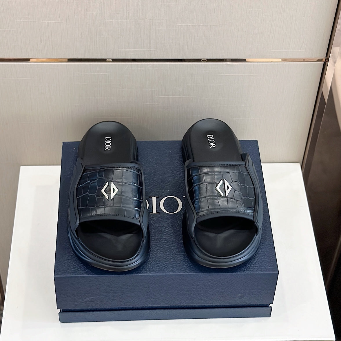Luxury Shoes - Top QualityR - 126