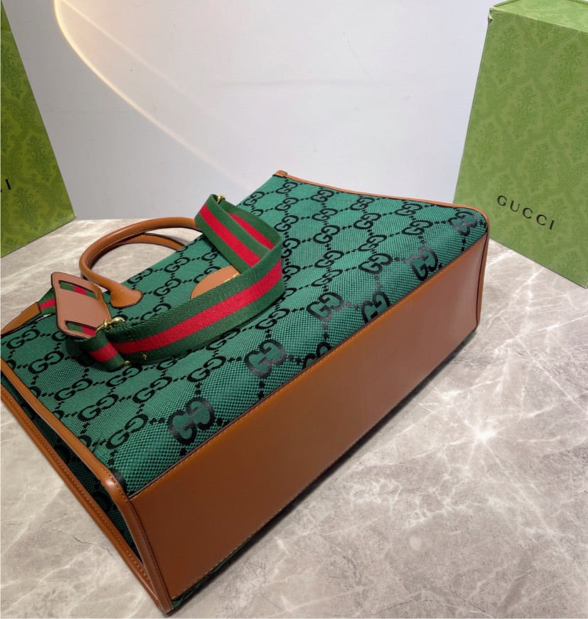 GUCCI woman Handbag