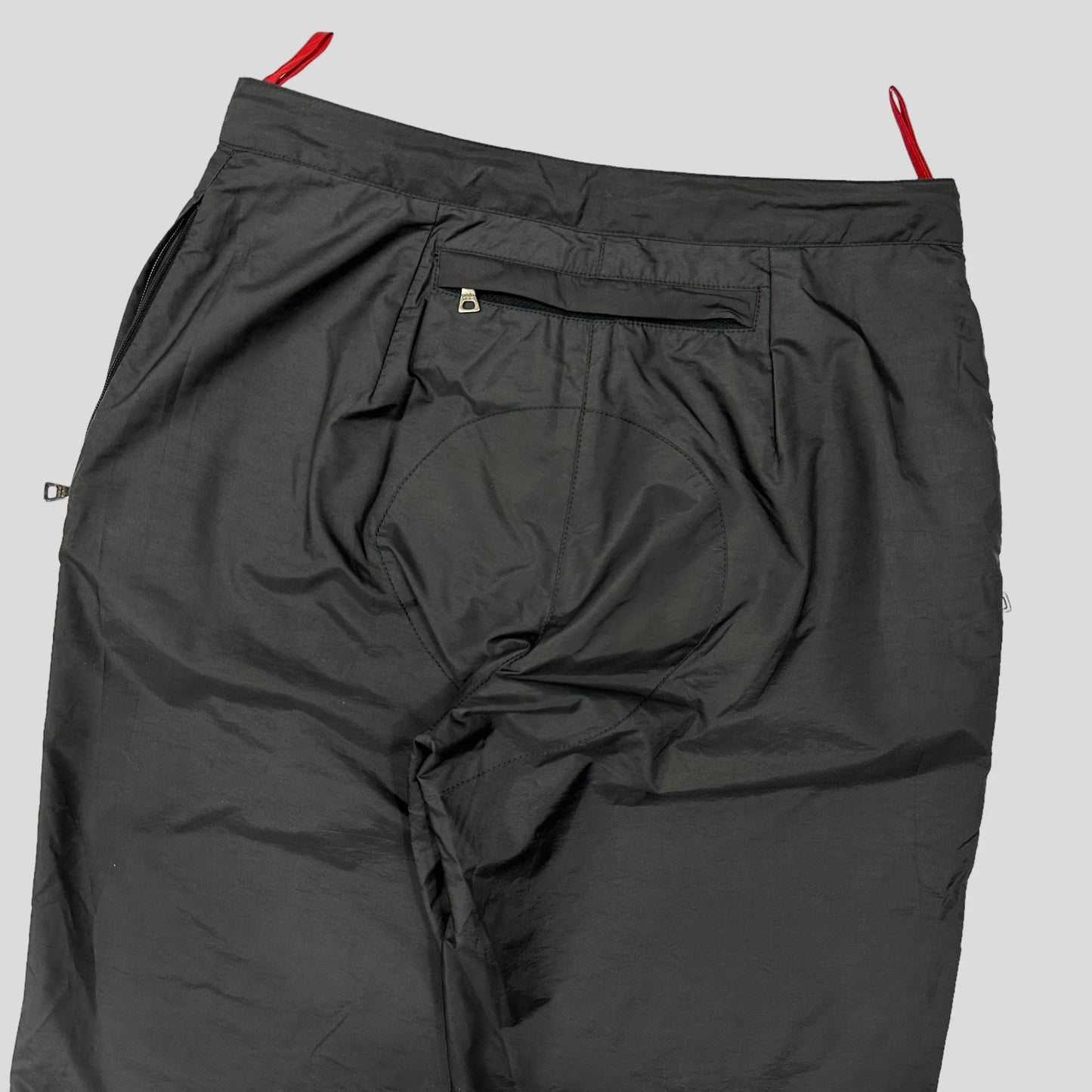 Prada Sport SS99 3M Nylon Utility Tro rs - M
