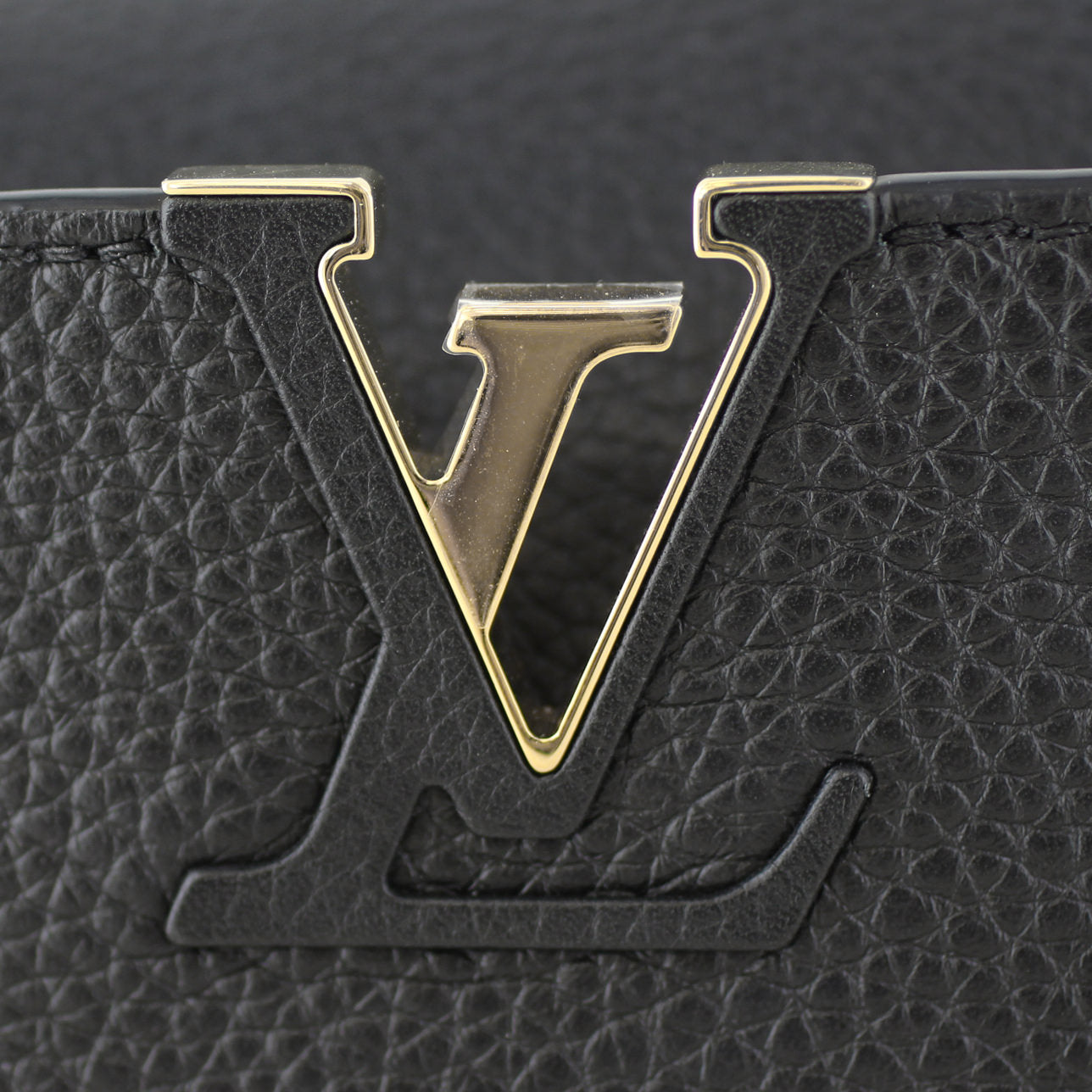 Louis Vuitton Capucines BB