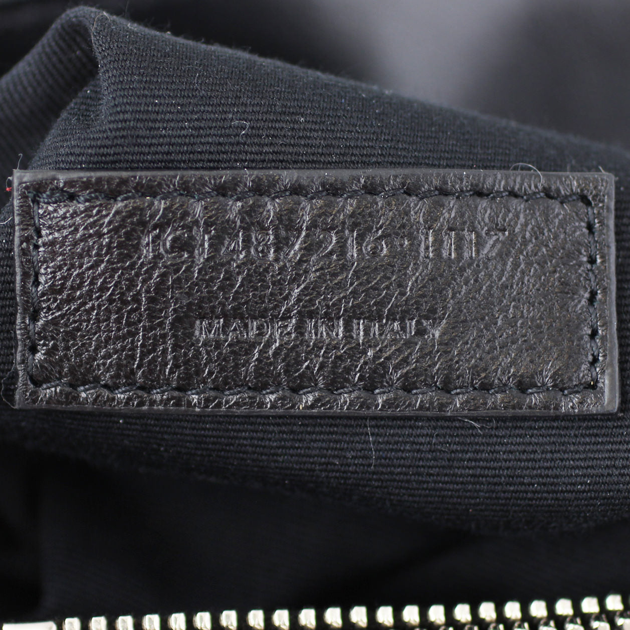 Saint Laurent Loulou Medium