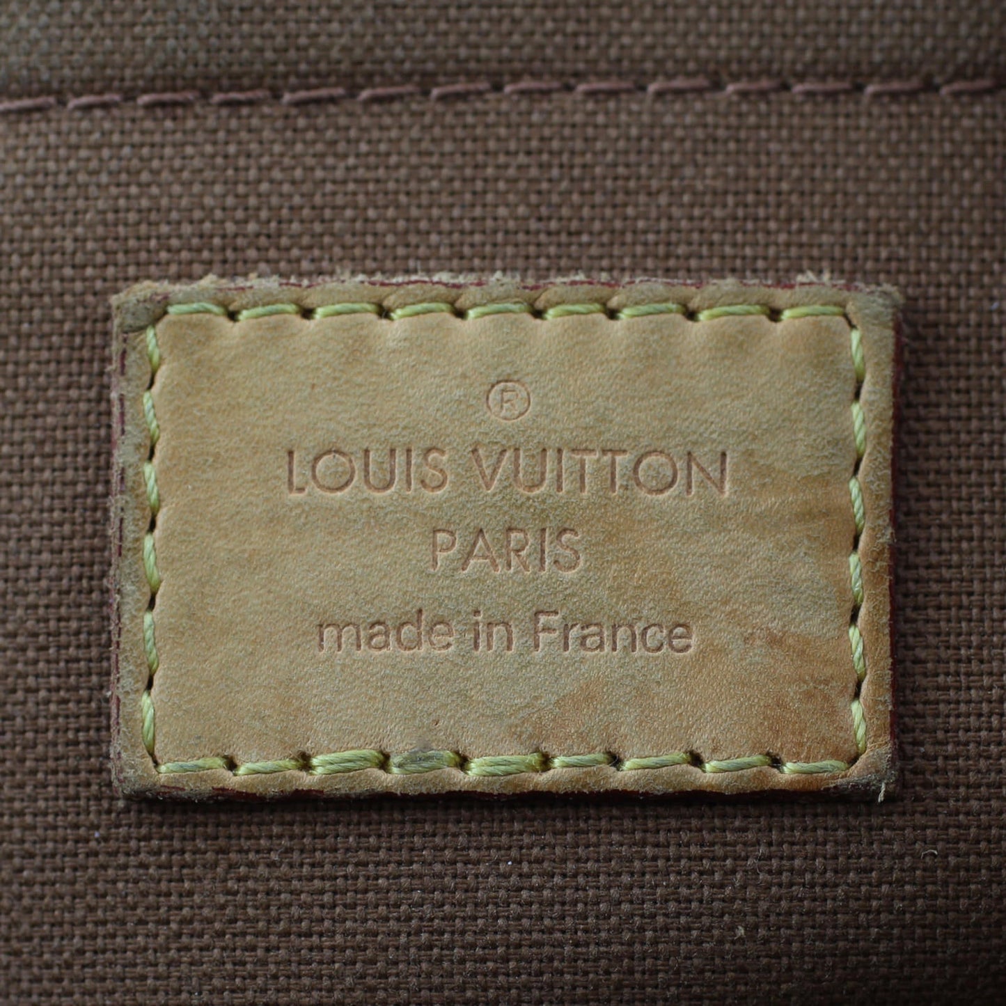 Louis Vuitton Thames PM Monogram