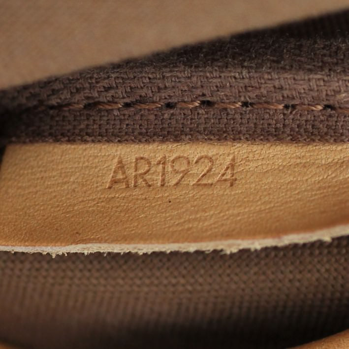 Louis Vuitton Saumur 30