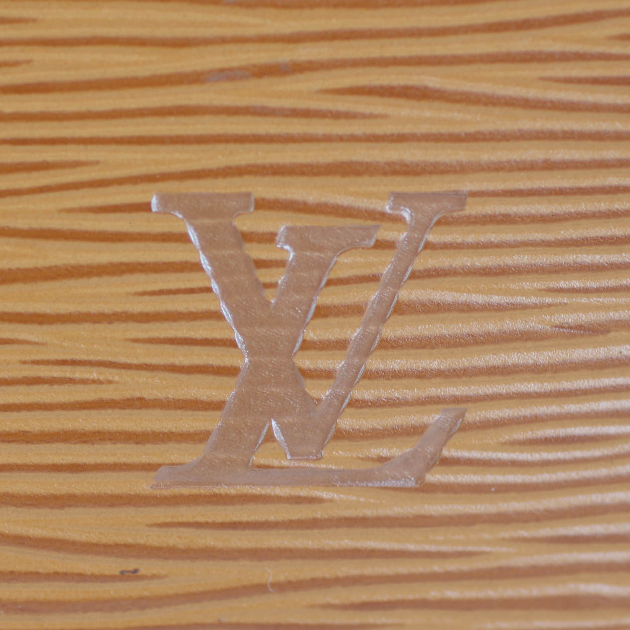 Louis Vuitton Pont Neuf PM Epi