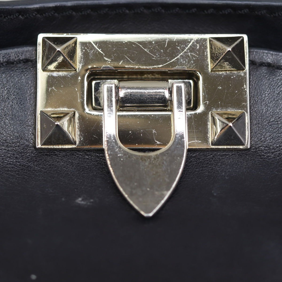 Valentino Rockstud Tote Medium