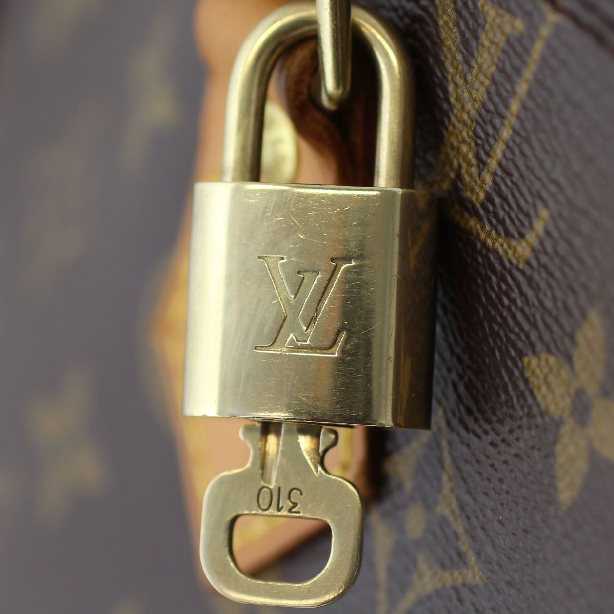 Louis Vuitton Alma PM Monogram | Gold Padlock