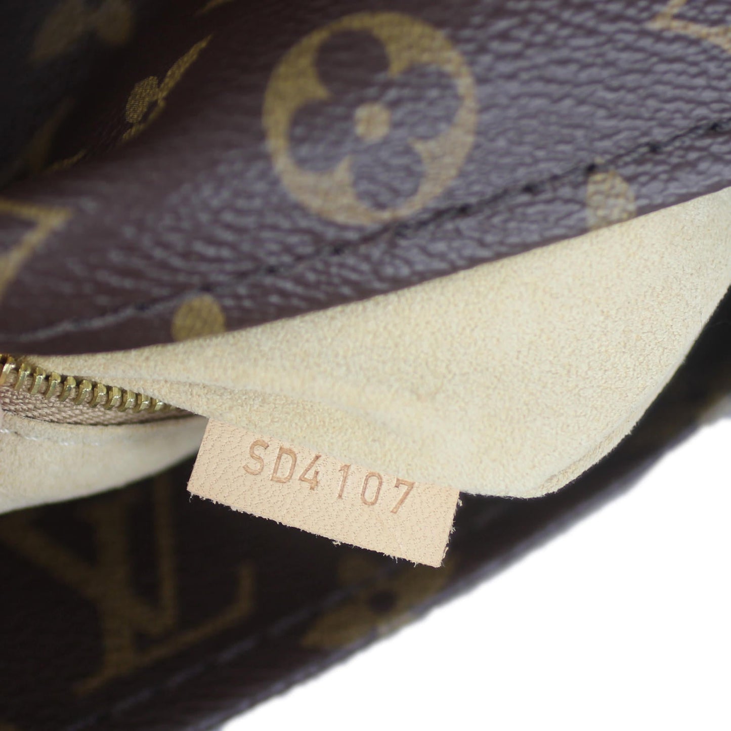 Louis Vuitton Artsy MM Monogram | Gold Clip