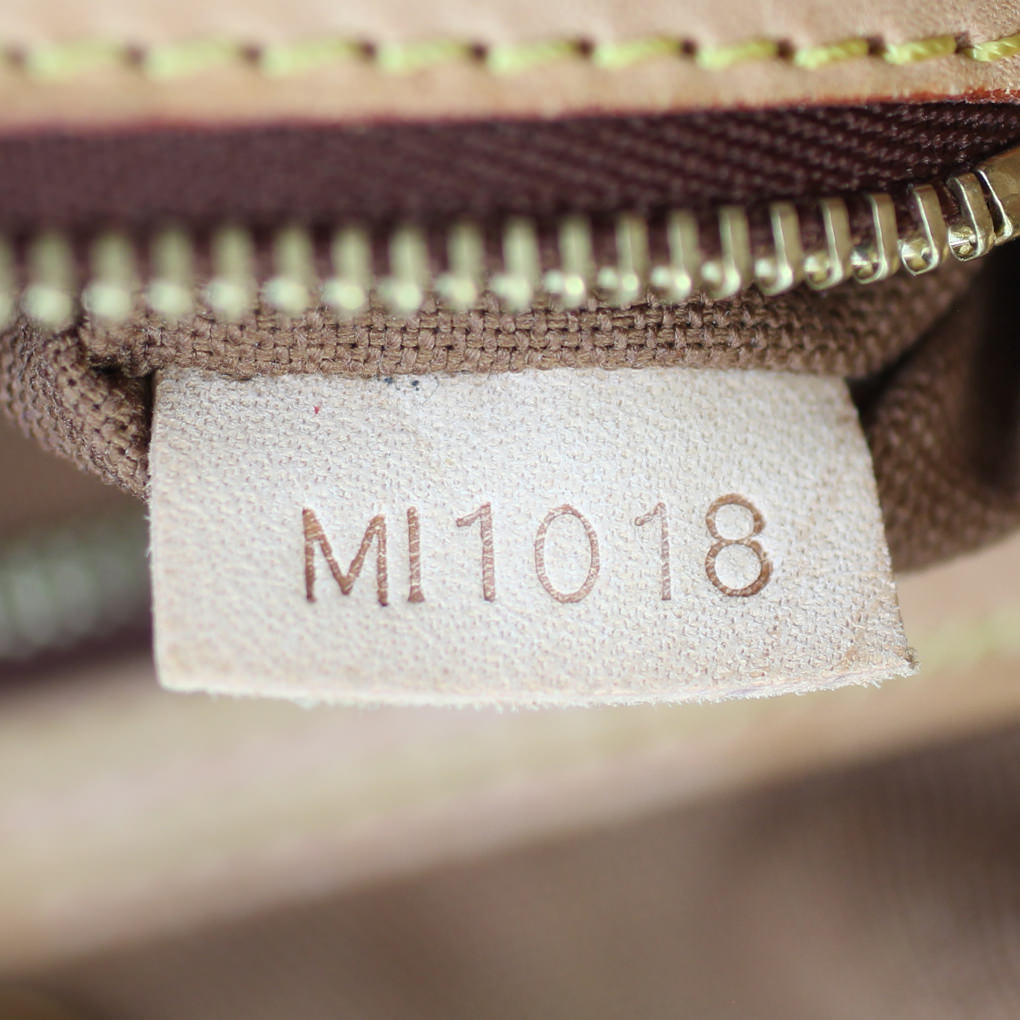 Louis Vuitton Batignolles Vertical Monogram