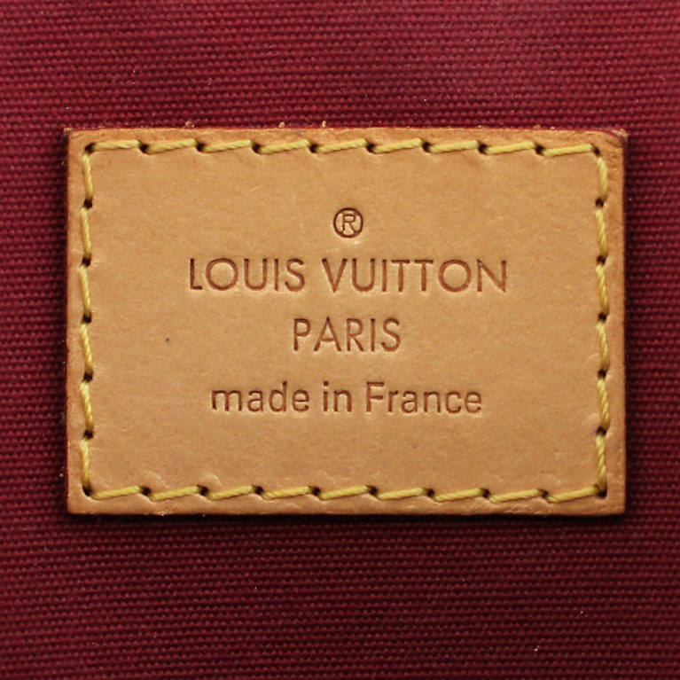 Louis Vuitton Bellevue PM Monogram Vernis