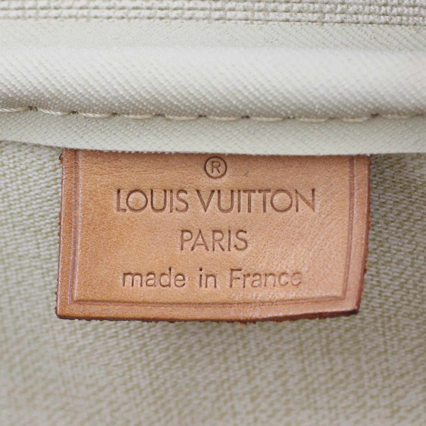 Louis Vuitton Deauville Bowling Vanity Monogram