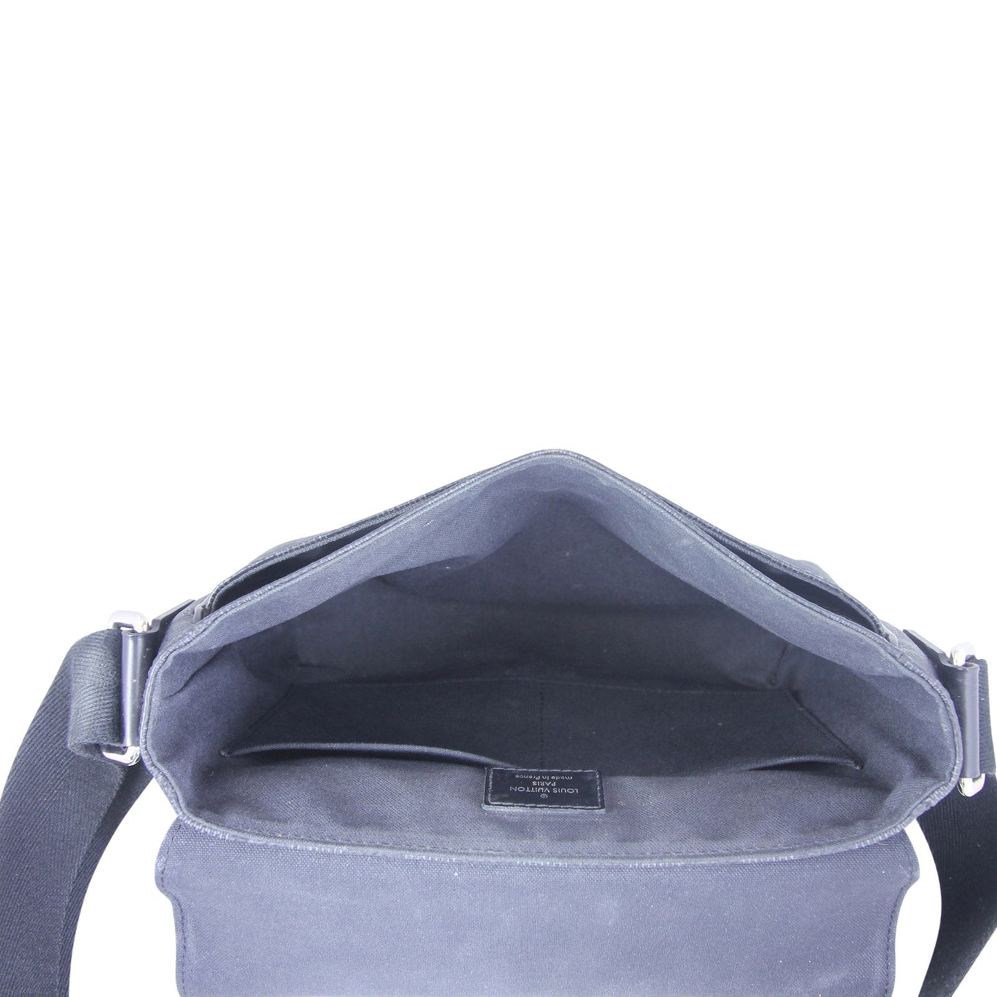 Louis Vuitton District PM Messenger Damier Graphite