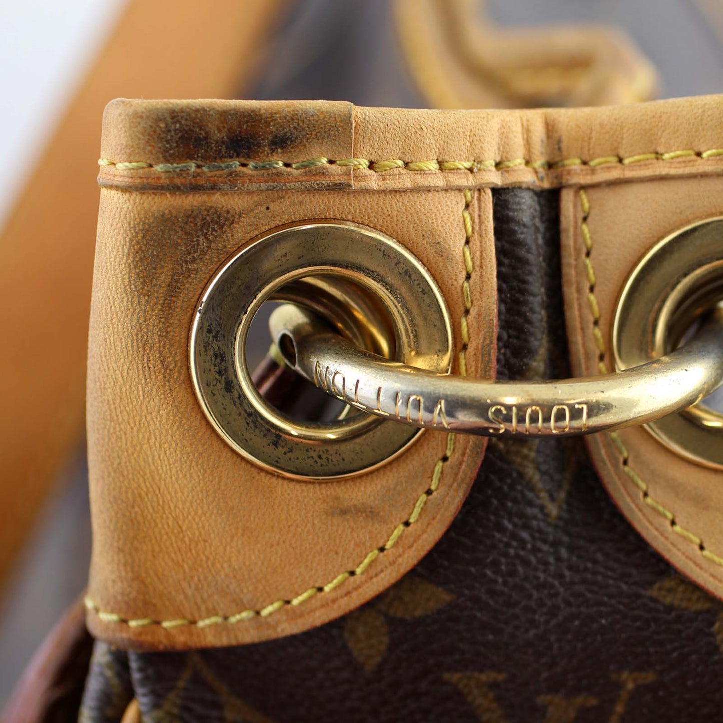Louis Vuitton Galliera PM