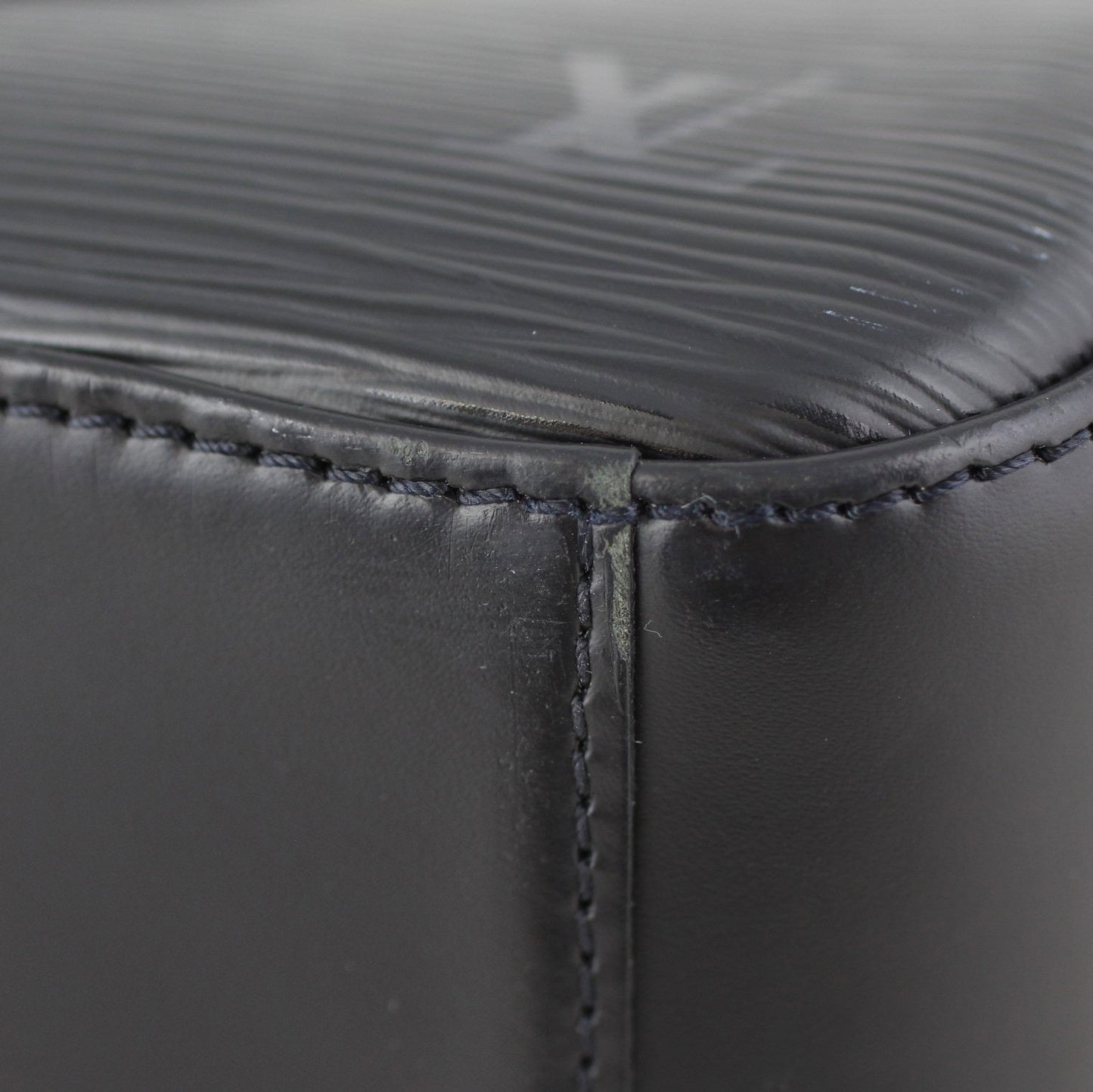 Louis Vuitton Jasmin Epi