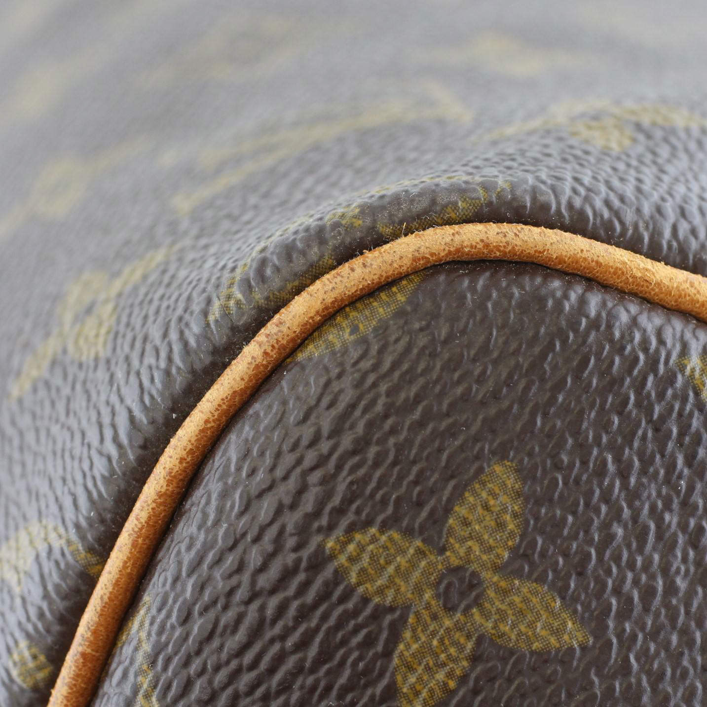 Louis Vuitton Keepall Bandoulière 55 Monogram