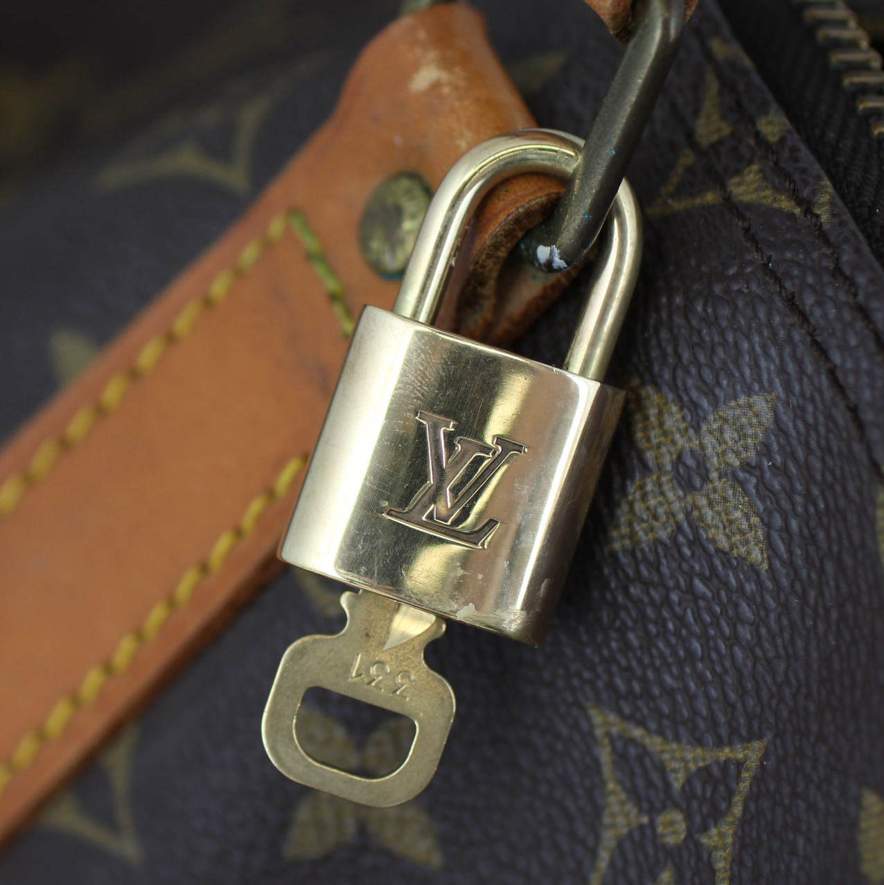 Louis Vuitton Keepall Bandouliere 55 Monogram