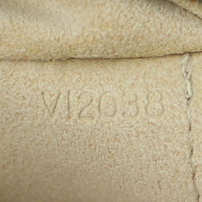 Louis Vuitton Milla Pochette MM Monogram