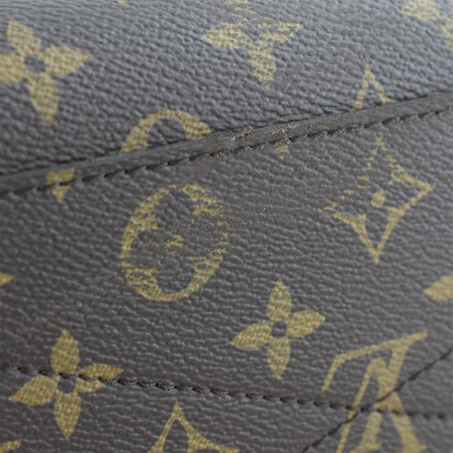 Louis Vuitton Montaigne MM Monogram