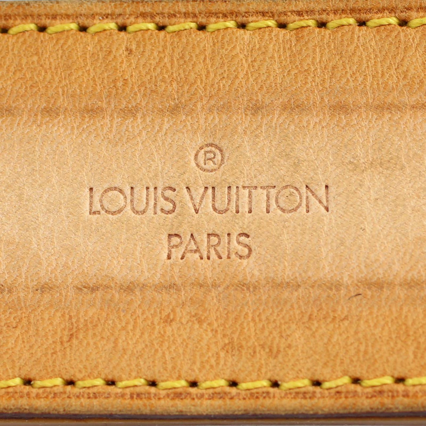 Louis Vuitton Nil Messenger