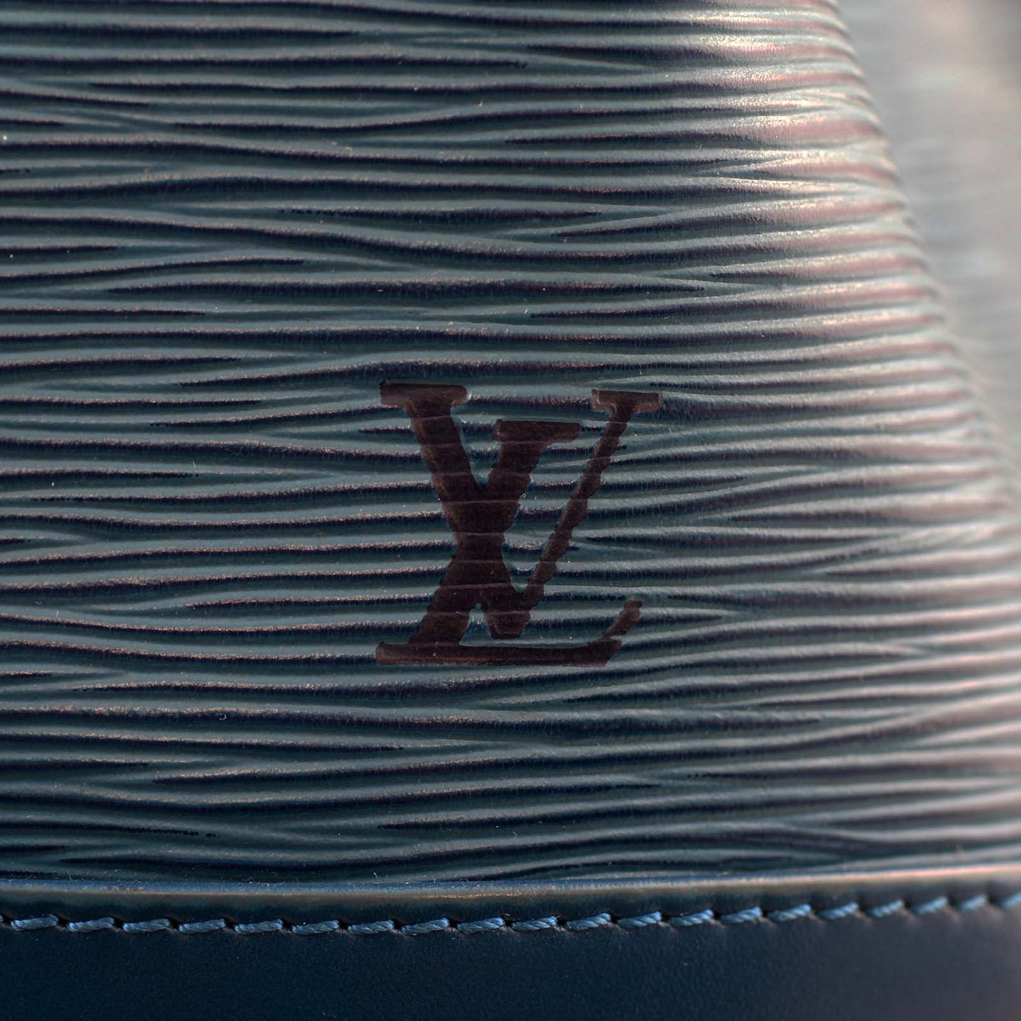 Louis Vuitton Noe Epi