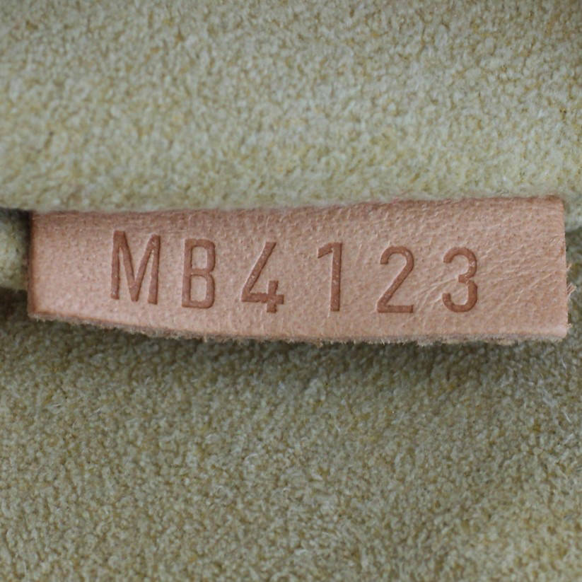 Louis Vuitton Retiro PM Monogram