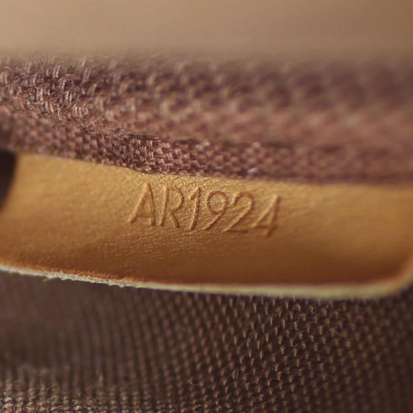 Louis Vuitton Saumur 30 Monogram