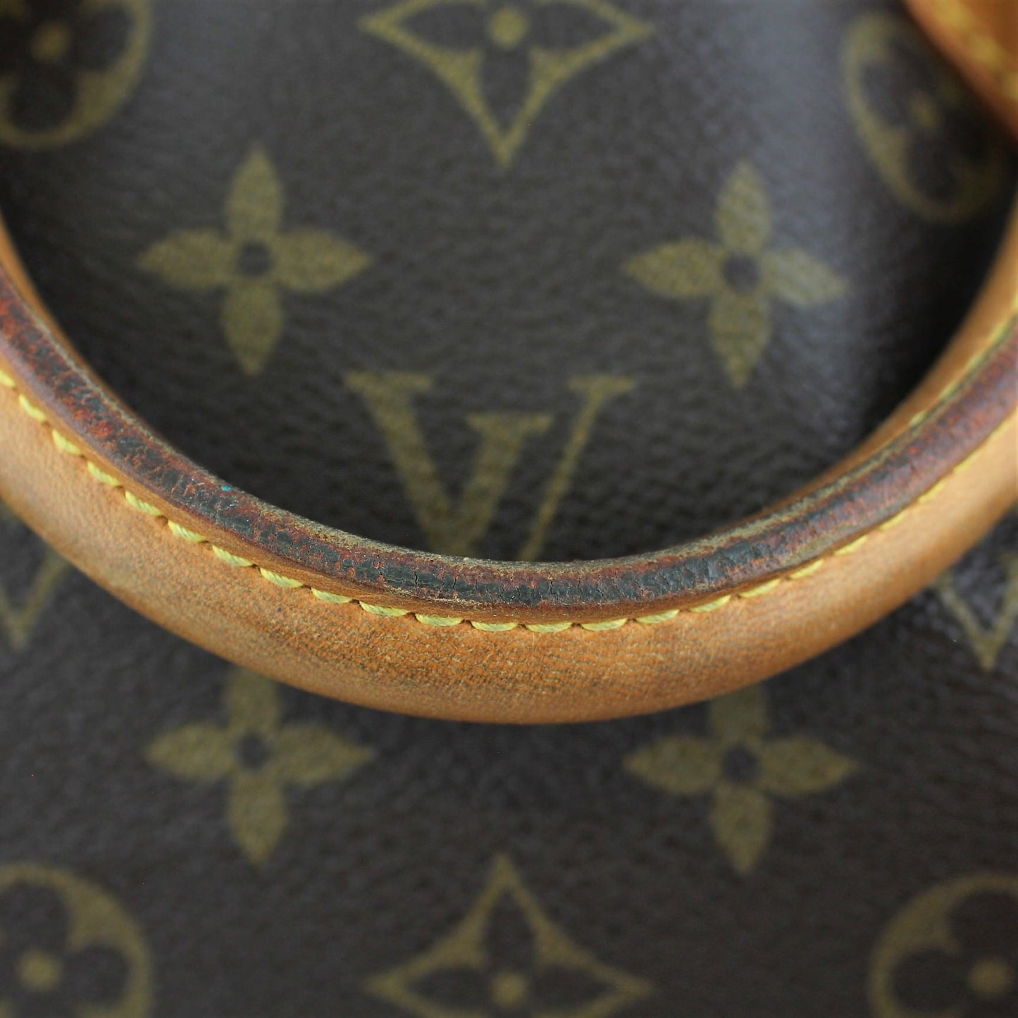 Louis Vuitton Speedy 40 Monogram