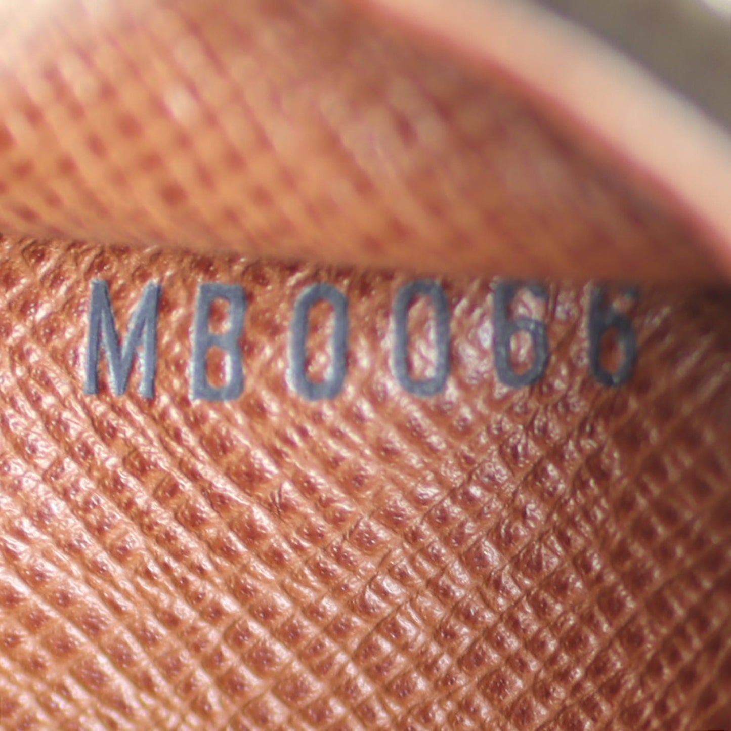 Louis Vuitton Trocadero 27 Monogram