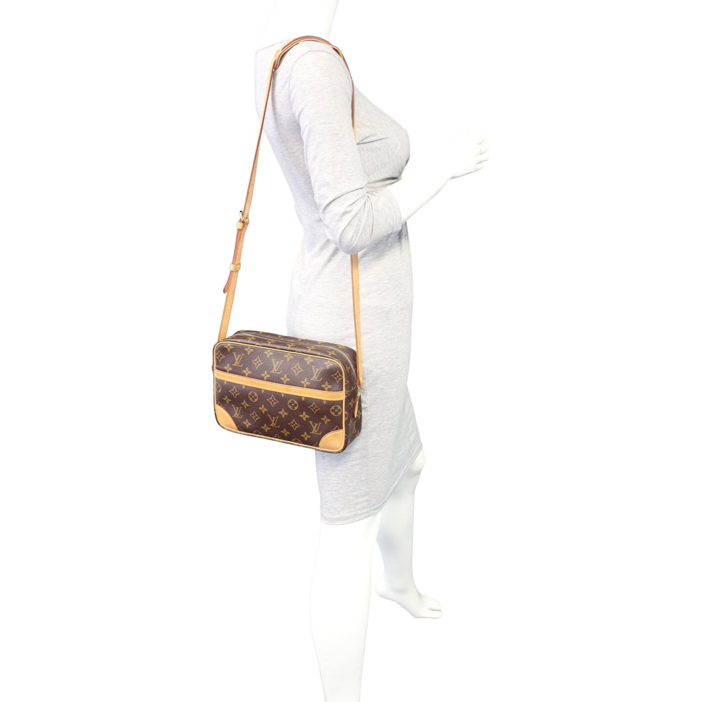 Louis Vuitton Trocadero 27 Monogram