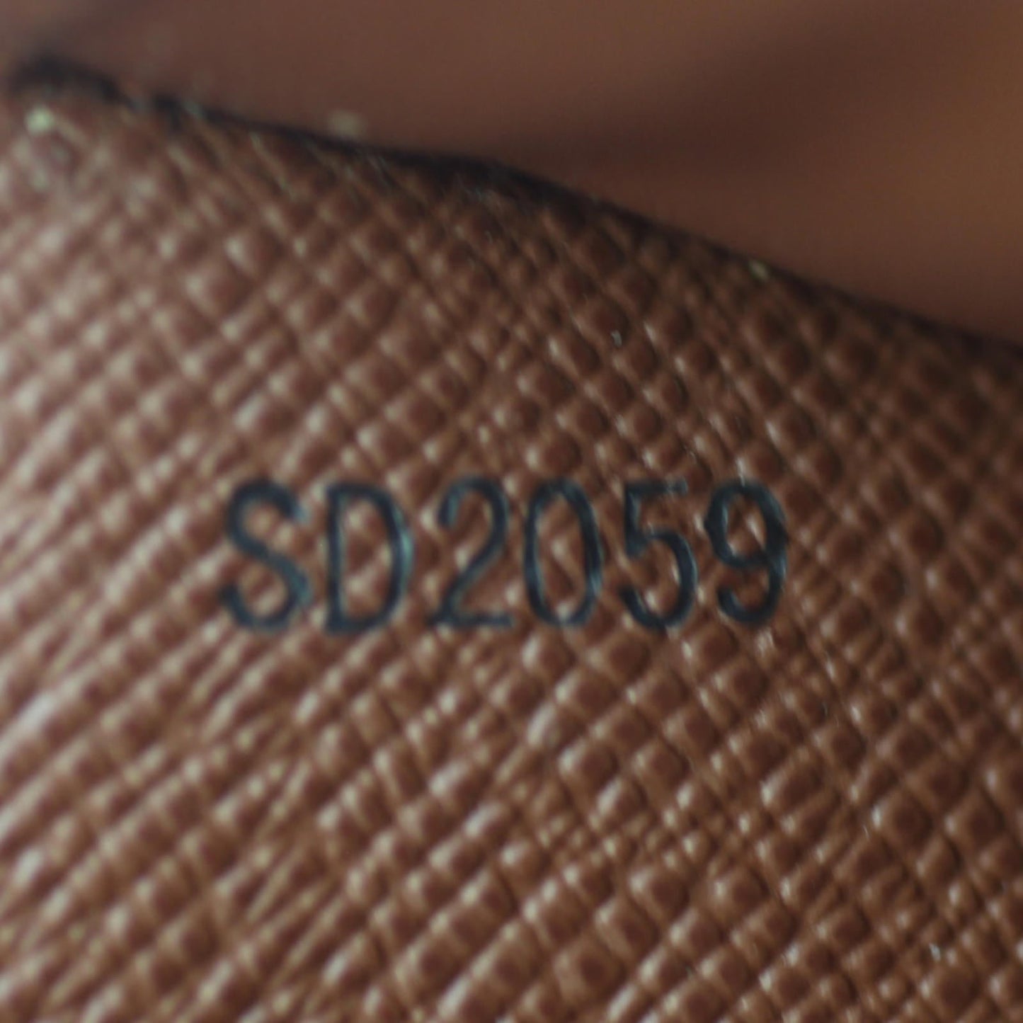 Louis Vuitton Sarah Wallet Monogram