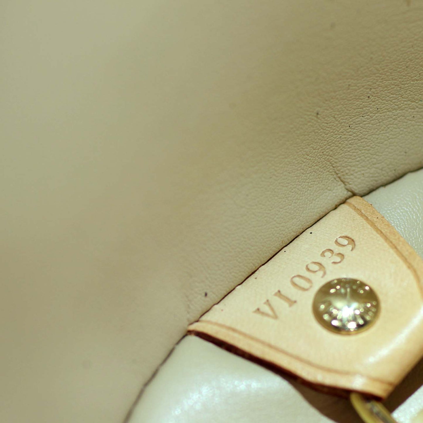 Louis Vuitton Bedford Vernis
