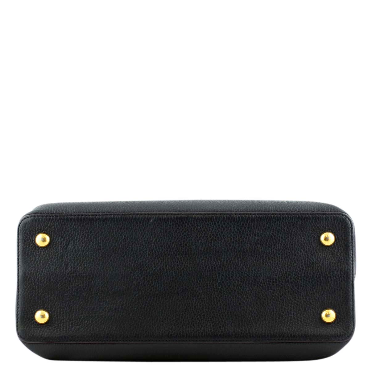 Louis Vuitton Capucines MM